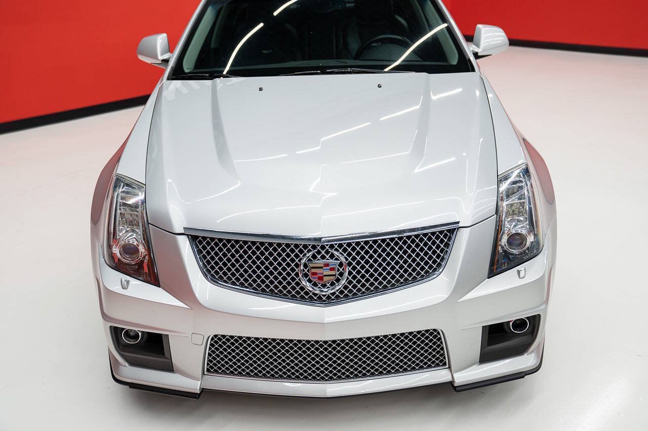 Used 2010 Cadillac CTS V RWD image 6