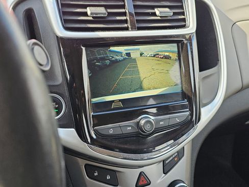 Used 2019 Chevrolet Sonic Premier image 35