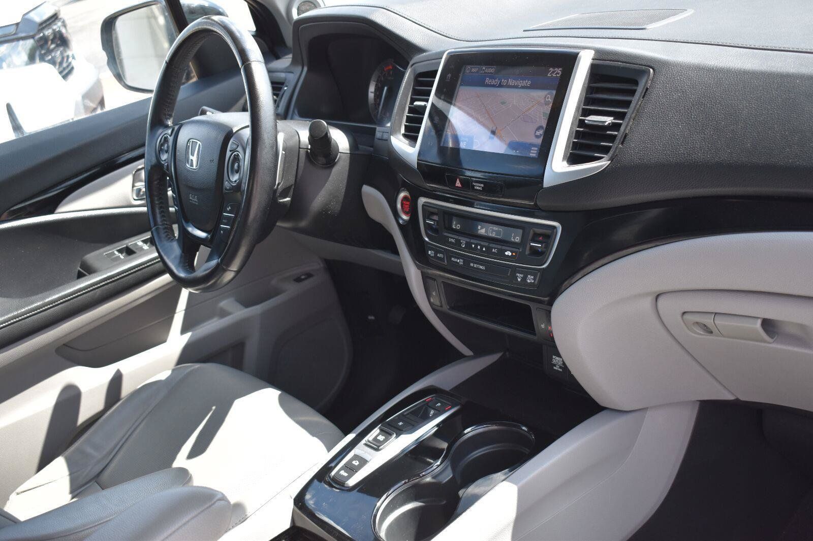 Used 2020 Honda Ridgeline RTL-E image 14