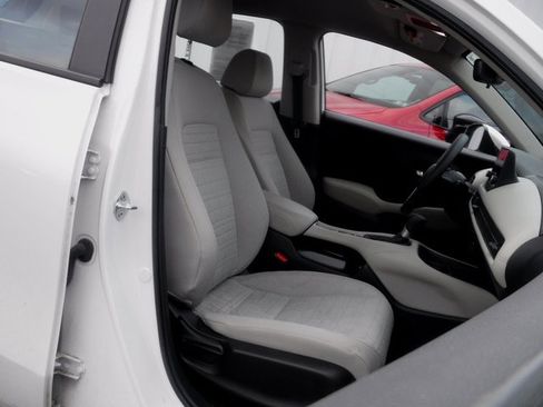 Used 2023 Honda HR-V LX image 14