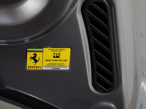 Used 2022 Ferrari F8 Tributo image 23