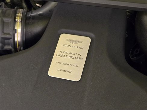 Used 2023 Aston Martin V8 Vantage image 26