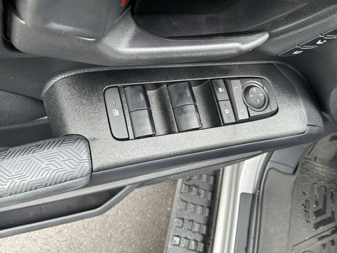 Used 2026 Toyota 4Runner TRD Off-Road Premium AWD/4WD image 15