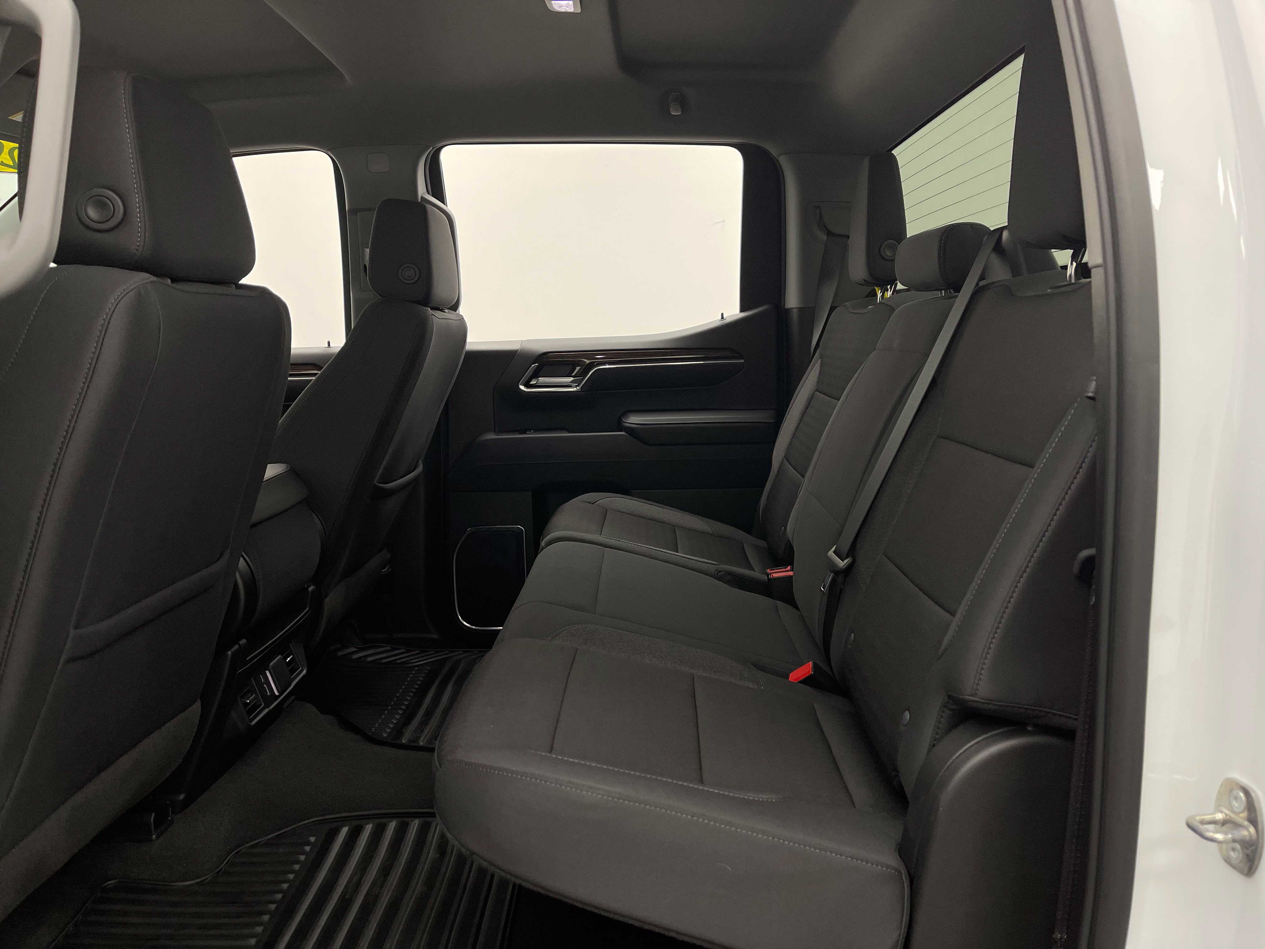 Used 2024 GMC Sierra 1500 SLE AWD/4WD image 38