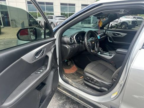 Used 2021 Chevrolet Blazer LT FWD image 4