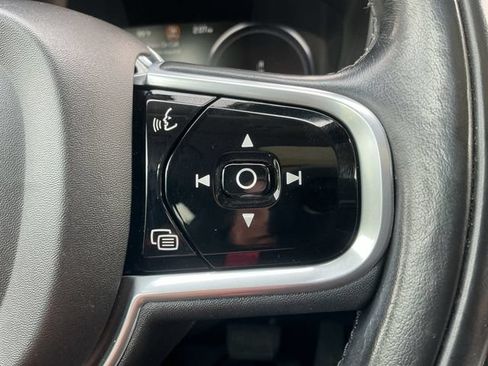 Used 2018 Volvo XC60 T8 Inscription w/ Advanced Package AWD/4WD image 20