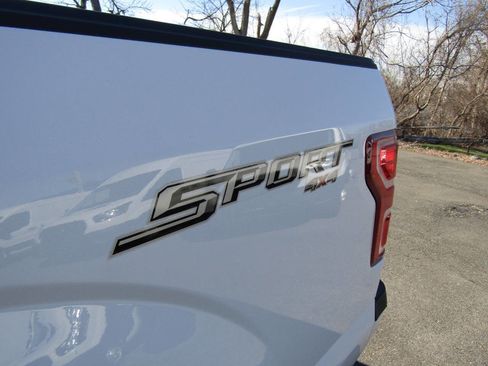 Used 2019 Ford F150 XLT w/ Equipment Group 302A Luxury AWD/4WD image 41
