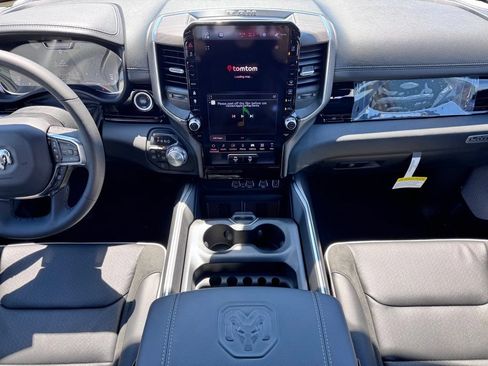 New 2026 RAM 1500 Laramie AWD/4WD image 12