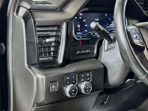 Used 2024 GMC Sierra 2500 AT4 w/ AT4 Premium Plus Package AWD/4WD image 8
