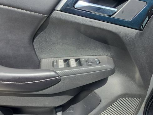 Used 2022 Mitsubishi Outlander SE AWD/4WD image 20