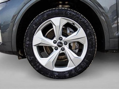 Used 2022 Audi Q5 2.0T Premium Plus image 9