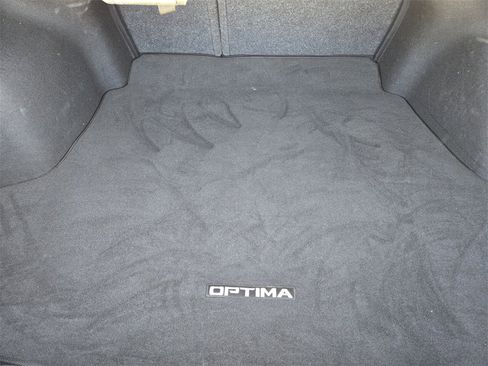 Used 2019 Kia Optima LX image 31