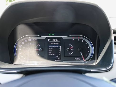 Certified 2024 Hyundai Tucson SEL FWD image 30