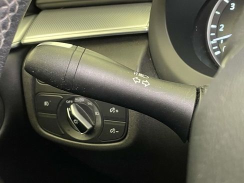 Used 2021 INFINITI QX50 Luxe w/ Appearance Package image 38