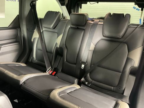 New 2026 Ford Bronco Outer Banks AWD/4WD image 16