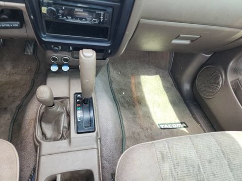 Used 1999 Toyota Tacoma 4x4 Regular Cab image 11