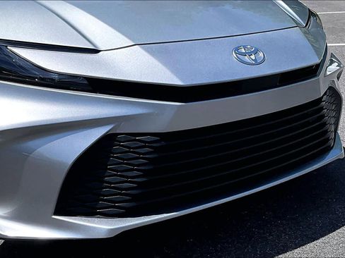Certified 2025 Toyota Camry LE FWD image 29