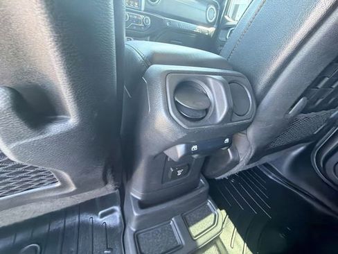Used 2021 Jeep Wrangler Unlimited Rubicon 4xe w/ Steel Bumper Group image 20