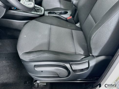 Certified 2024 Kia Soul LX image 18
