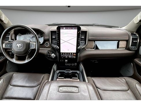 Certified 2025 RAM 1500 Limited AWD/4WD image 19