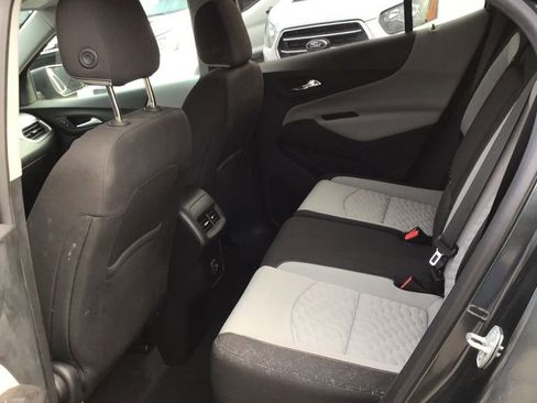 Used 2020 Chevrolet Equinox LS image 5
