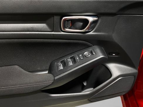 Used 2023 Honda Civic Sport image 10