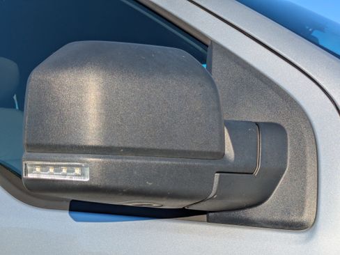 Used 2018 Ford F150 XLT w/ Equipment Group 302A Luxury image 11