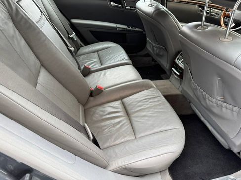 Used 2009 Mercedes-Benz S 550 4MATIC image 13