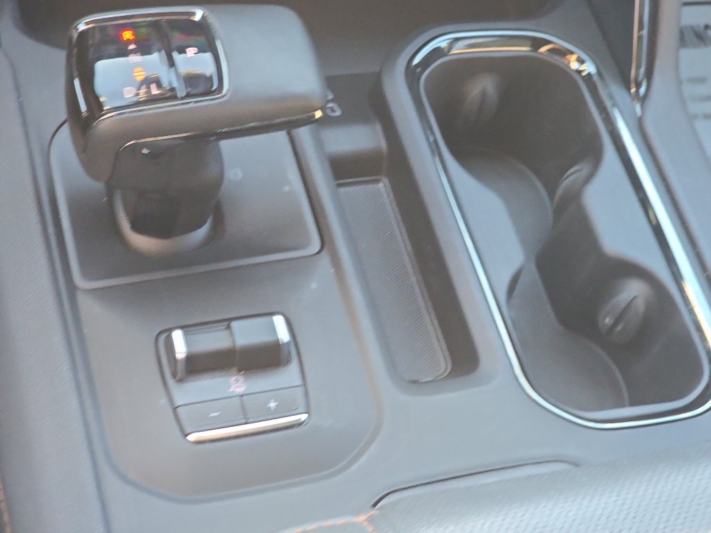 Used 2026 GMC Sierra 1500 AT4 w/ AT4 Premium Package AWD/4WD image 24