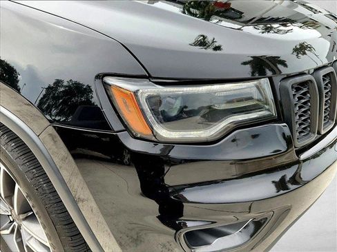 Used 2021 Jeep Grand Cherokee Limited w/ Premium Lighting Group AWD/4WD image 27