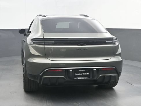 New 2026 Porsche Macan 4 Electric AWD/4WD image 6