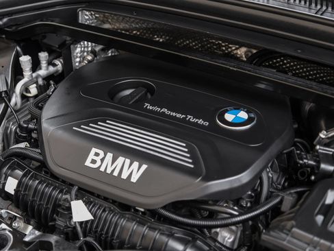Used 2017 BMW X1 xDrive28i w/ Premium Package AWD/4WD image 58