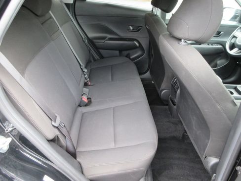 Used 2025 Hyundai Kona SEL AWD/4WD image 17