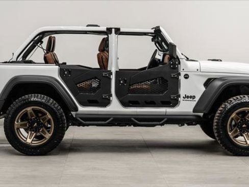 Used 2026 Jeep Wrangler Unlimited Sport image 32