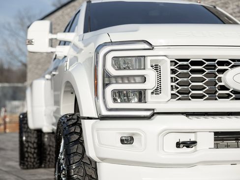 Used 2026 Ford F450 Lariat image 8