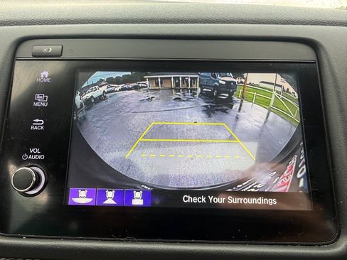 Used 2022 Honda HR-V EX image 16