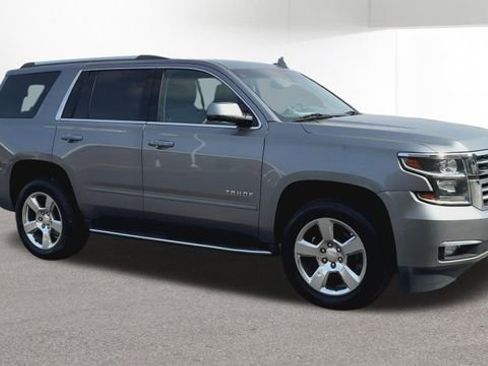 Used 2020 Chevrolet Tahoe Premier AWD/4WD image 2