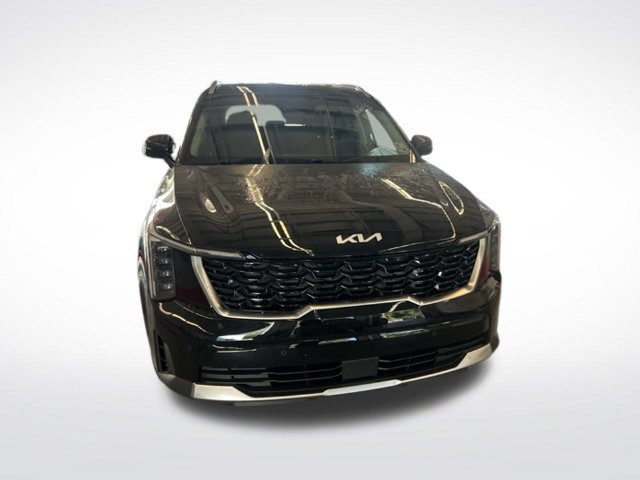 Used 2025 Kia Sorento S AWD/4WD image 3