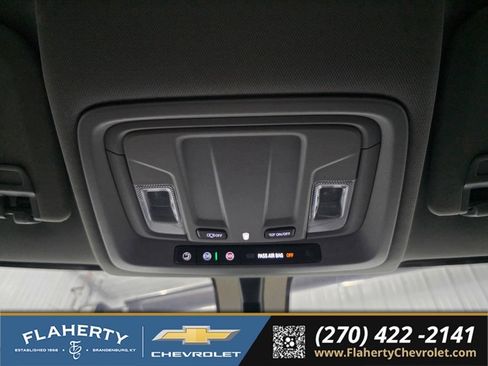 Used 2022 Chevrolet Silverado 2500 LTZ AWD/4WD image 33