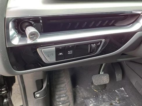 New 2025 Cadillac Lyriq Luxury image 20