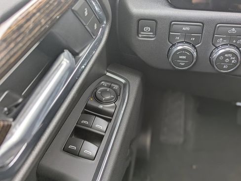 New 2026 GMC Sierra 1500 Elevation image 21