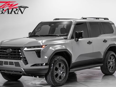 Used 2024 Lexus GX 550 AWD/4WD image 1