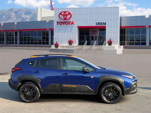 Used 2024 Subaru Crosstrek 2.5i Wilderness w/ Crosstrek Mirror Package AWD/4WD image 3