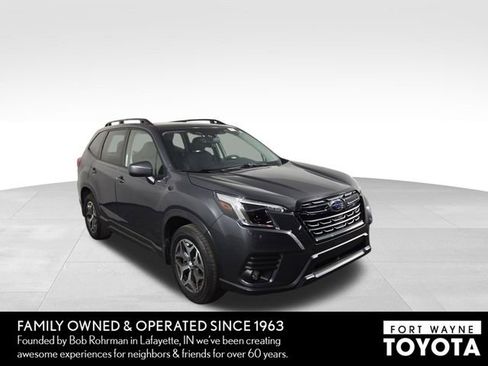 Used 2024 Subaru Forester Premium AWD/4WD image 4