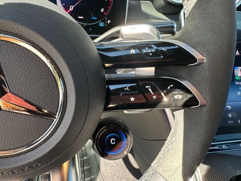 Used 2025 Mercedes-Benz CLE 53 AMG 4MATIC Cabriolet image 17