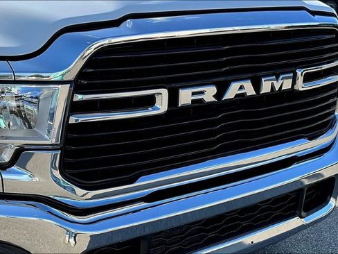 Used 2019 RAM 2500 Big Horn AWD/4WD image 36