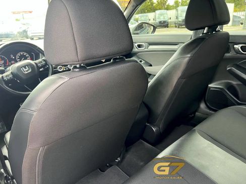 Used 2025 Honda Civic Sport image 27
