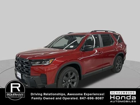 Used 2026 Honda Pilot Sport image 2