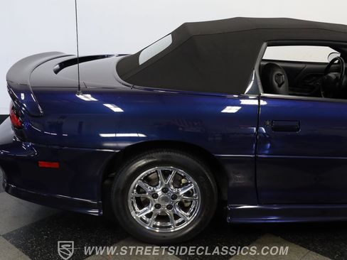 Used 2002 Chevrolet Camaro Z28 w/ Sport Appearance Pkg RWD image 28