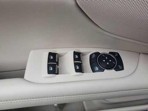 Used 2020 Lincoln MKZ Reserve w/ Elements Package AWD/4WD image 16